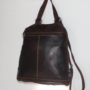 Voyager Small Convertible Backpack